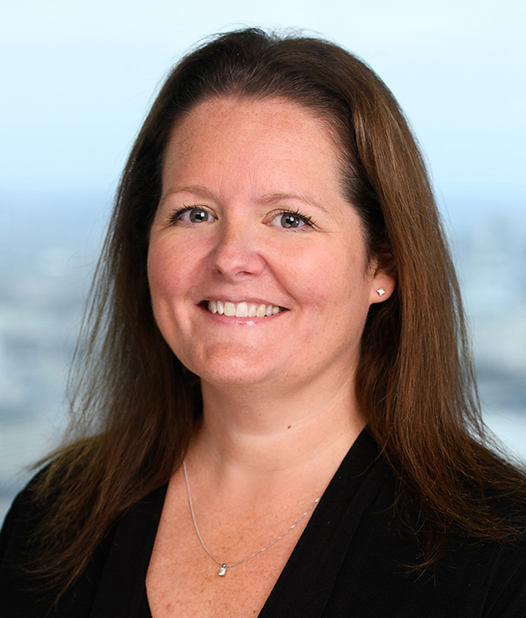 Akibu Louise 0886 Web